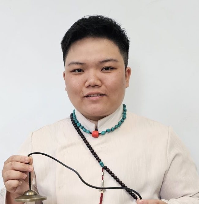 Kennedy Khánh Nguyễn Sound Healer, Reiki Master